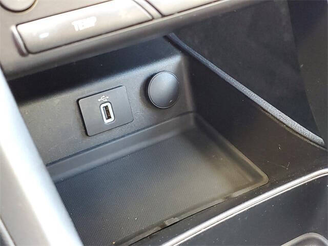 2017 Ford Fusion Titanium