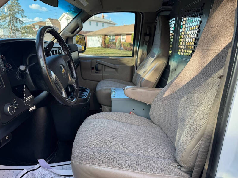 2016 Chevrolet Express 3500