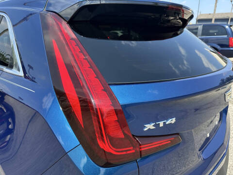 2019 Cadillac XT4 Premium Luxury