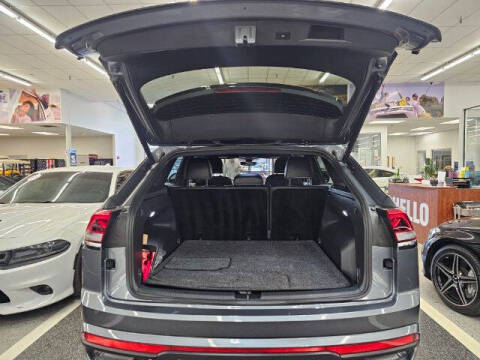 2024 Volkswagen Atlas Cross Sport SE 4Motion