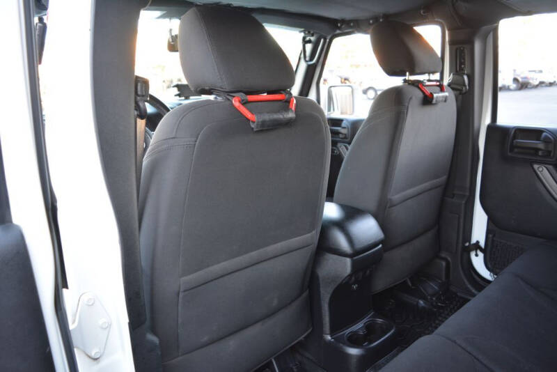2016 Jeep Wrangler Unlimited Sport S - Photo 21