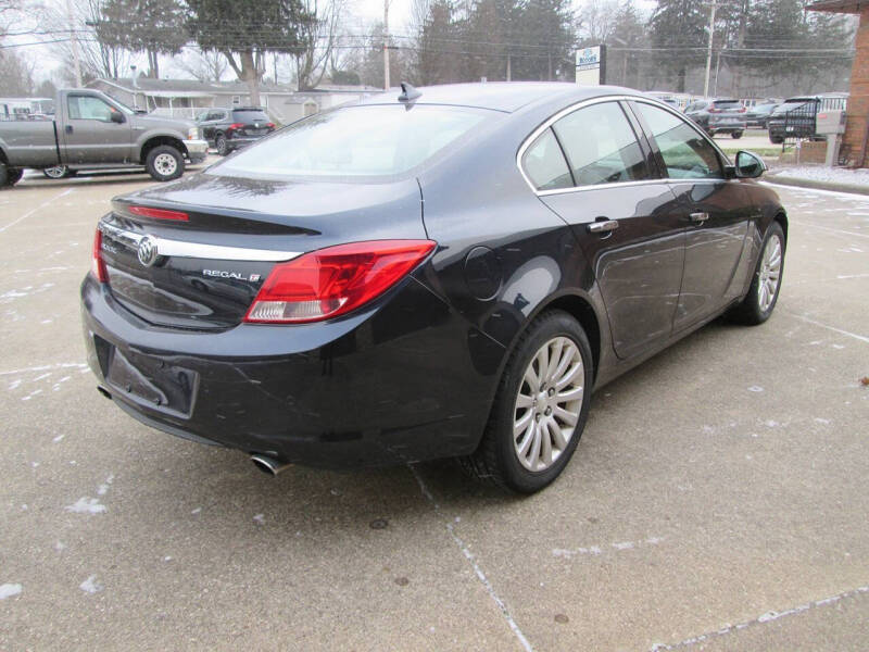 2013 Buick Regal Premium 1