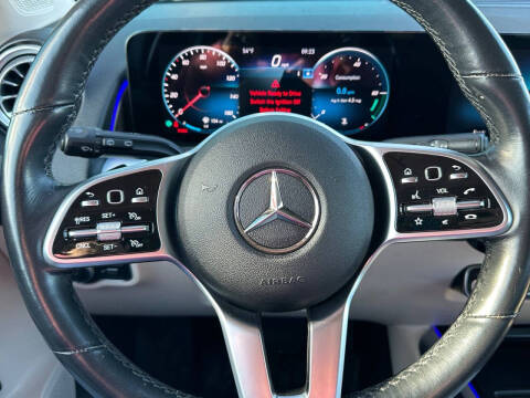 2022 Mercedes-Benz GLB GLB 250 4MATIC