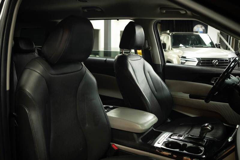 2022 Kia Carnival EX