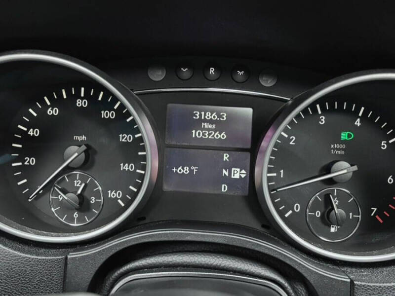 2010 Mercedes-Benz M-Class ML 550