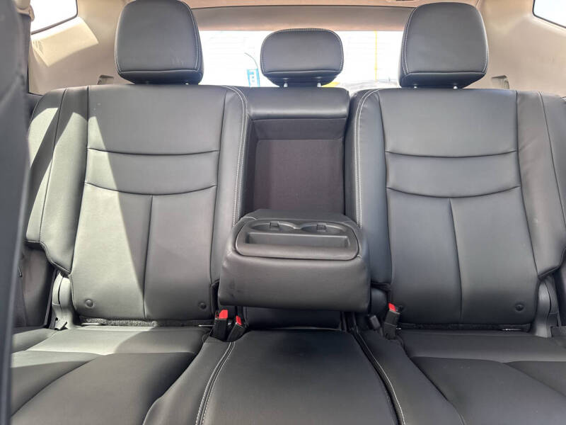 2022 Nissan Murano SV