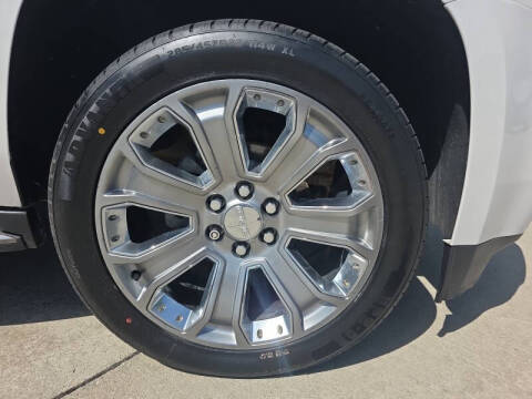 2017 GMC Yukon Denali