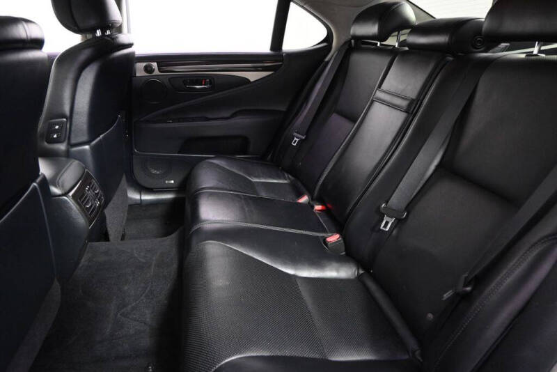 2013 Lexus LS 460
