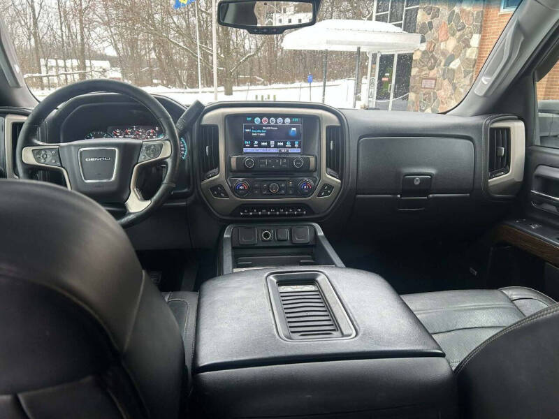 2017 GMC Sierra 3500HD Denali