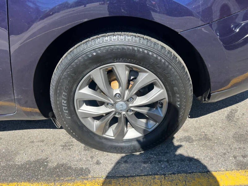 2020 Kia Sedona