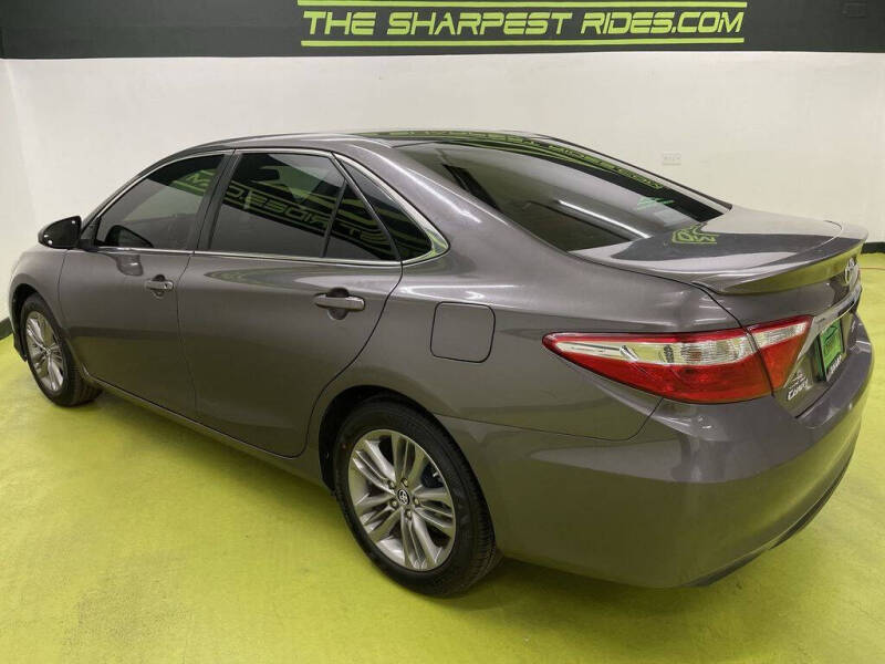 2017 Toyota Camry SE