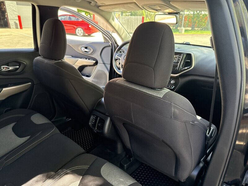 2018 Jeep Cherokee Latitude