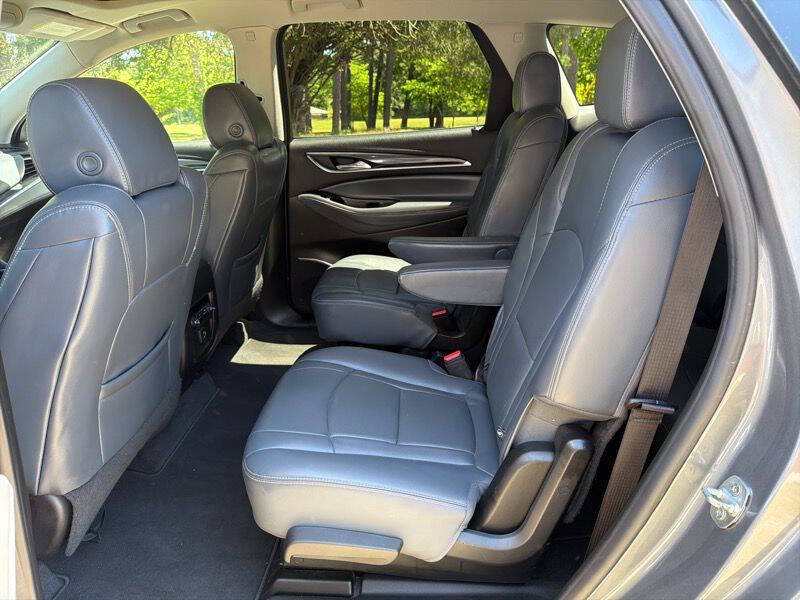 2019 Buick Enclave Essence