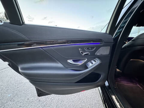 2015 Mercedes-Benz S-Class S 550