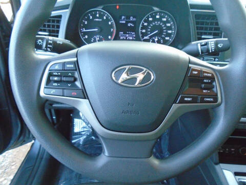 2018 Hyundai Elantra SE