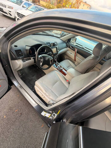 2011 Toyota Highlander Limited