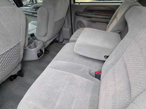 2004 Ford Excursion XLT