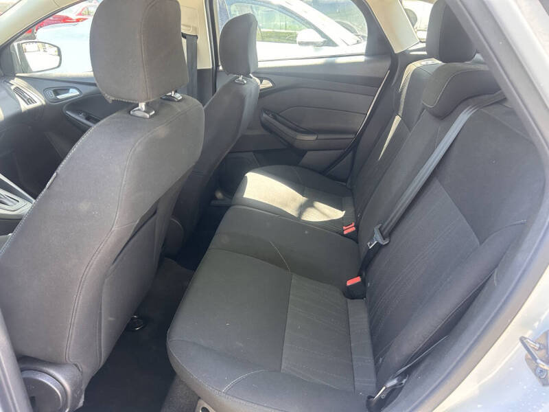 2017 Ford Focus SE