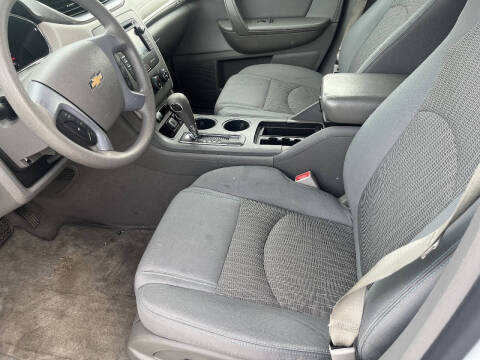 2017 Chevrolet Traverse LS