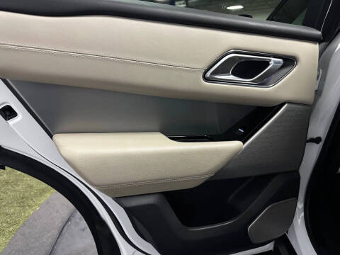 2019 Land Rover Range Rover Velar P250 R-Dynamic SE