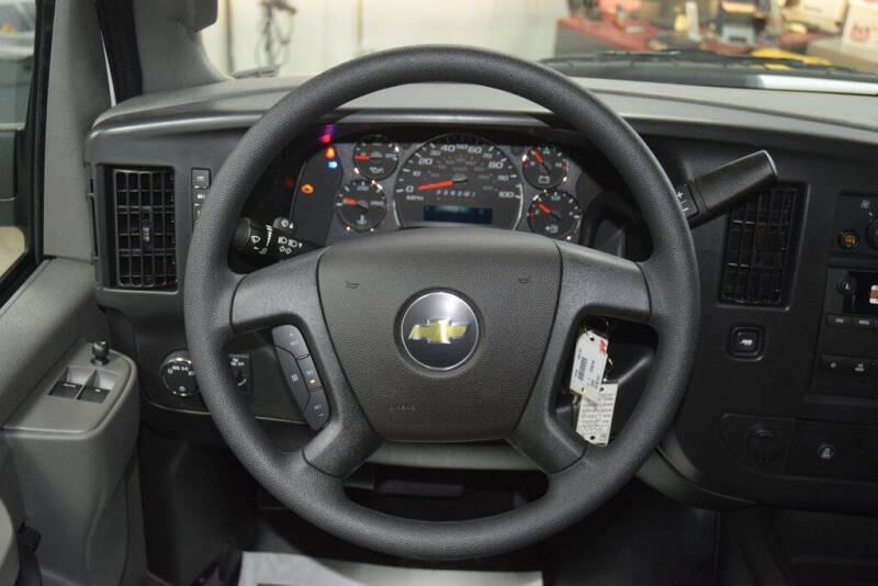 2026 Chevrolet Express LS 3500