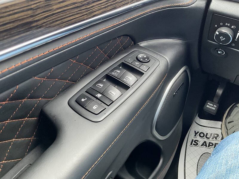 2020 Jeep Grand Cherokee Summit