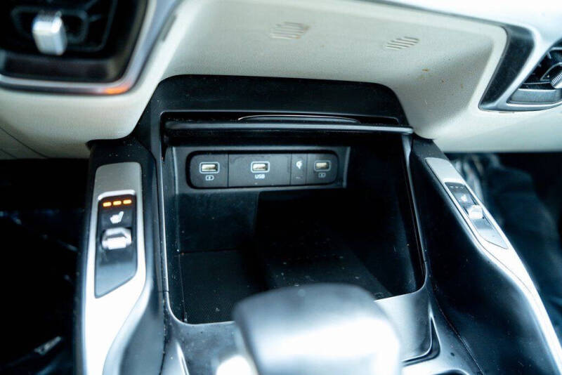 2022 Kia Sorento X-Line EX