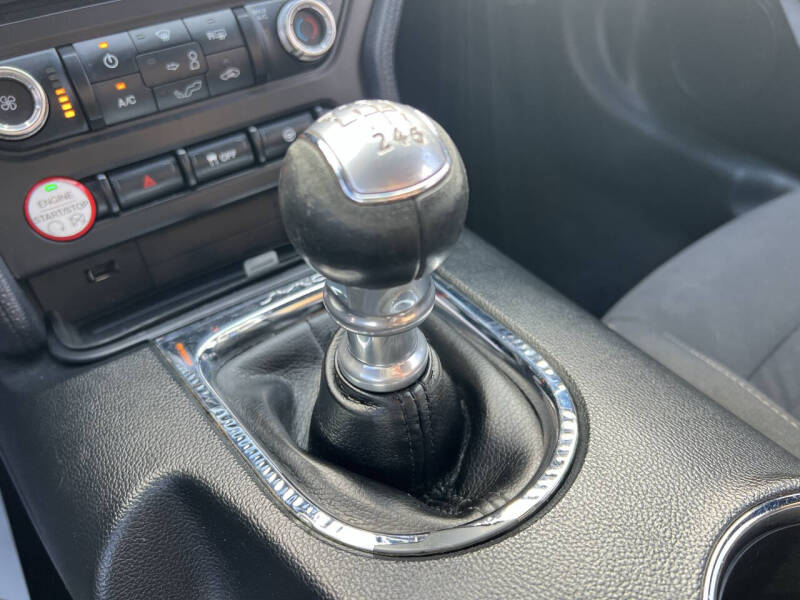 2017 Ford Mustang GT Premium