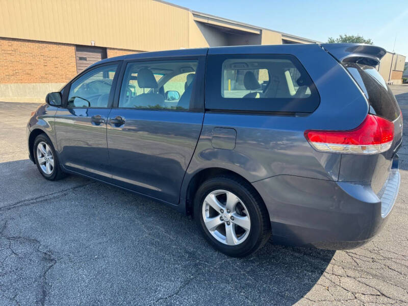 2014 Toyota Sienna L 7-Passenger