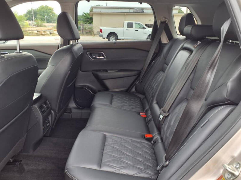 2023 Nissan Rogue Platinum