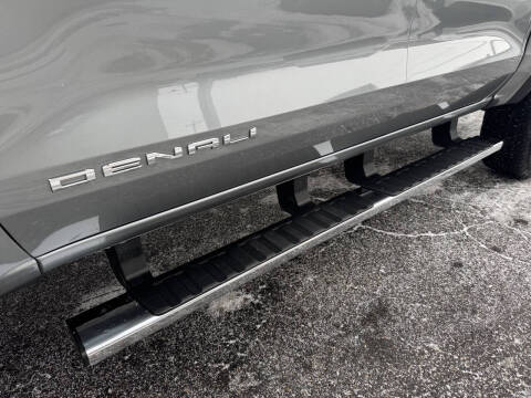 2025 GMC Canyon Denali