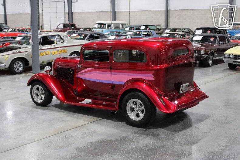 1933 Plymouth Sedan