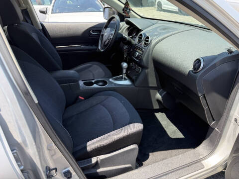 2013 Nissan Rogue S