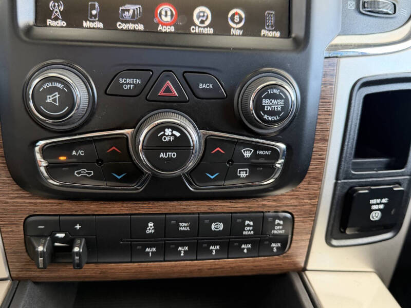 2017 RAM 3500 Laramie