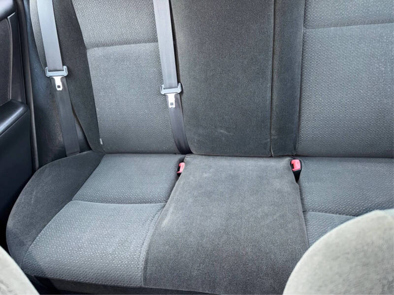 2004 Toyota Corolla