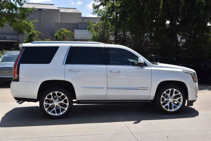2017 Cadillac Escalade Premium Luxury