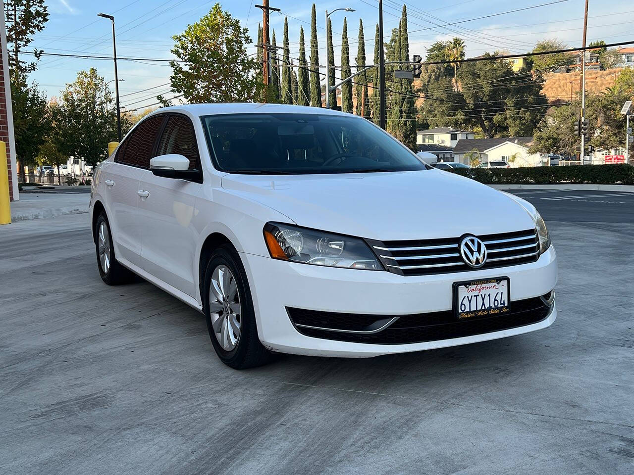 2013 Volkswagen Passat for sale at R&G Auto Sales in Tujunga, CA