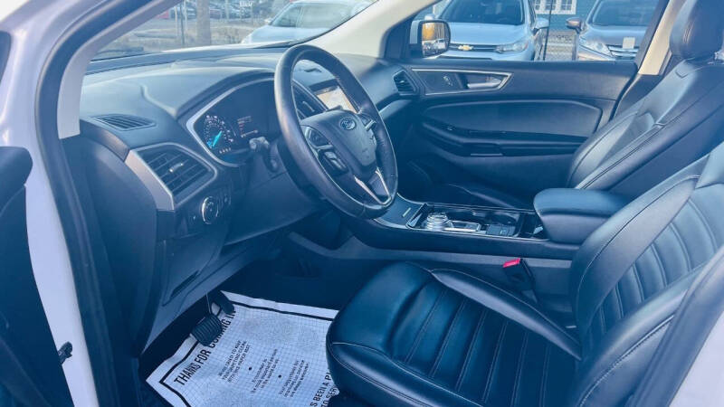 2019 Ford Edge SEL