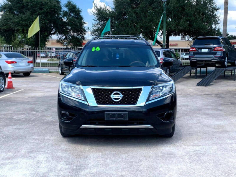 2016 Nissan Pathfinder S