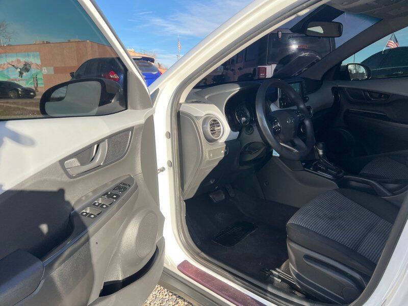 2021 Hyundai Kona SE