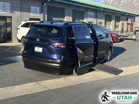 2025 Toyota Sienna XLE 7-Passenger