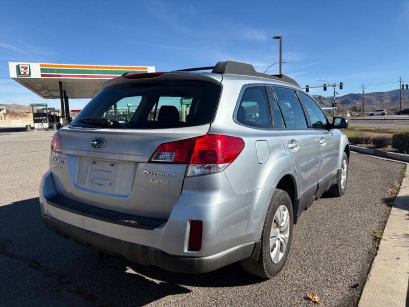 2012 Subaru Outback 2.5i