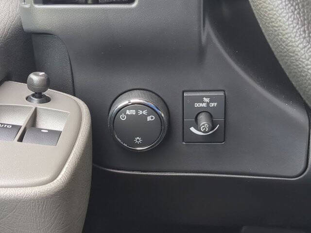 2025 GMC Savana 2500