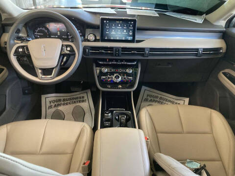 2022 Lincoln Corsair Standard