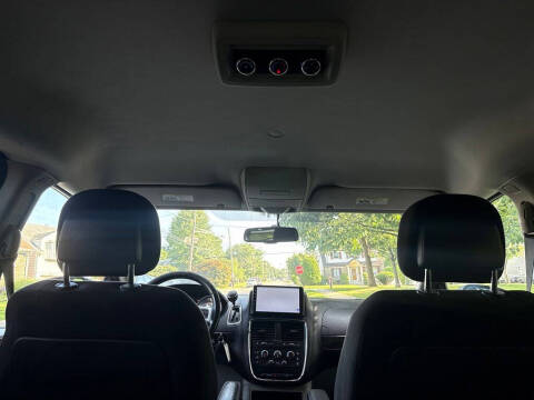 2013 Dodge Grand Caravan SE