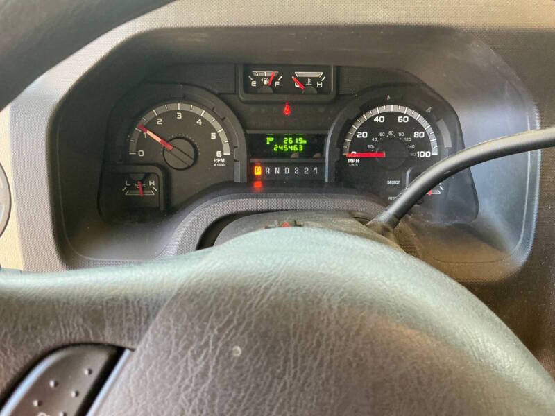 2013 Forest River 3011 DS MC32