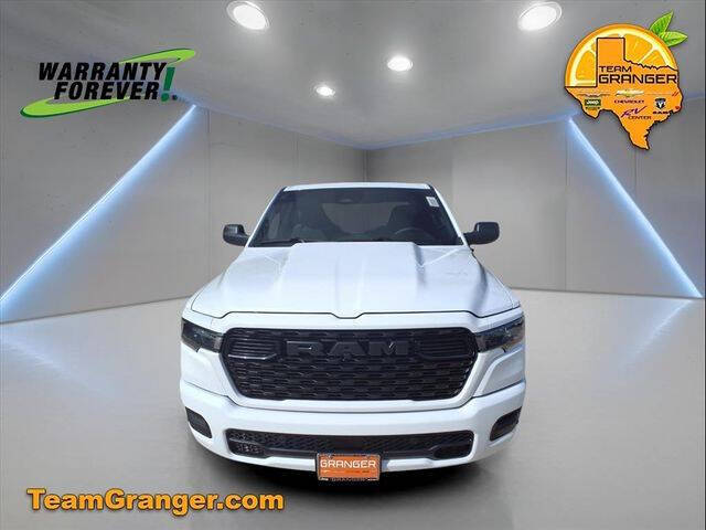 2025 RAM 1500 Express
