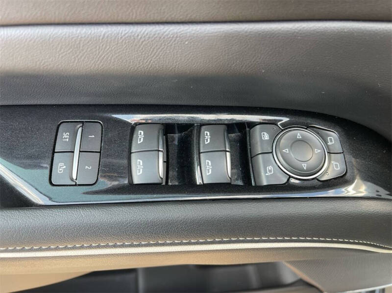 2022 Cadillac Escalade Sport