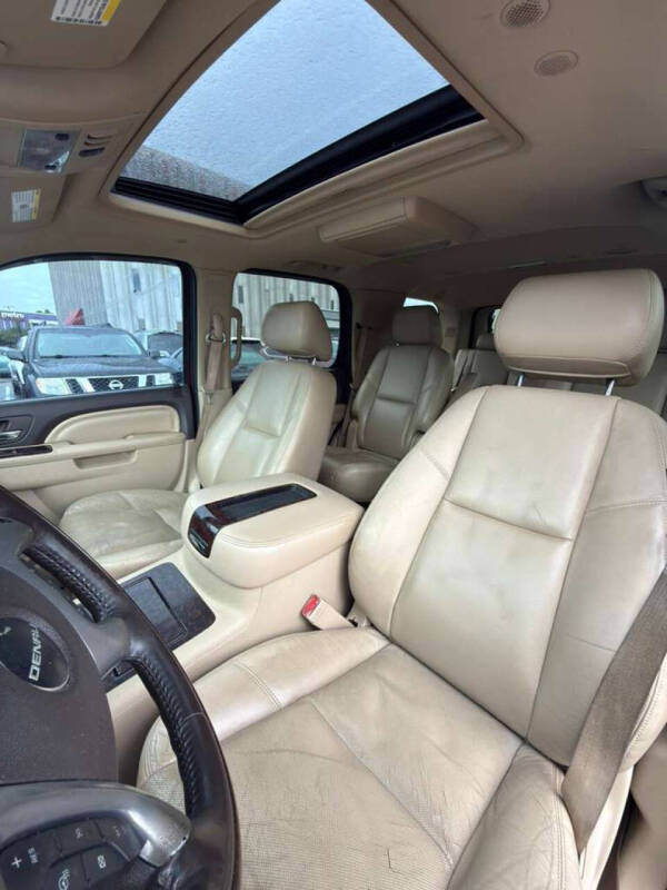 2011 GMC Yukon Denali