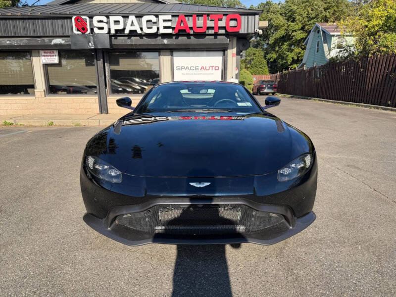 2020 Aston Martin Vantage